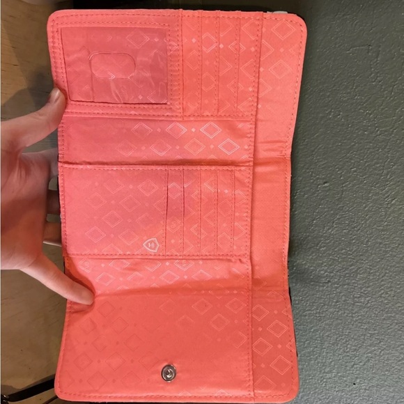 Vera Bradley Accordian Wallet Black Base With Pink And Red Flowers - Picture 3 of 3